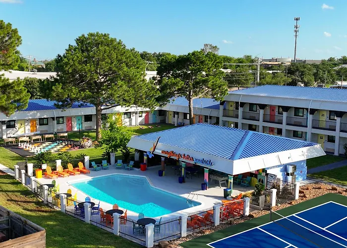 College Station Cheap Hotels