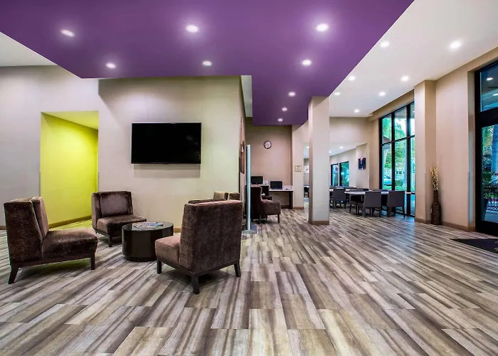 Pomona Cheap Hotels