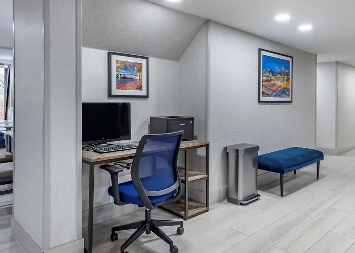 Bloomington Cheap Hotels