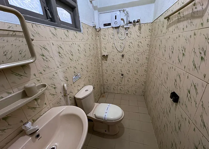 Ampara Cheap Hotels